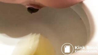 SCAT - Sexy girls Pooping 36