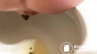 SCAT - Sexy girls Pooping 36
