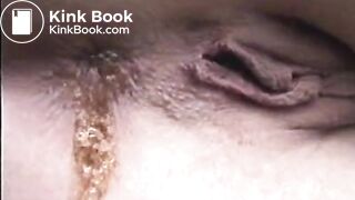 SCAT - Sexy girls Pooping 33