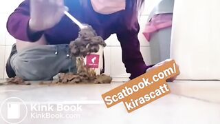 SCAT - Sexy girls Pooping 35