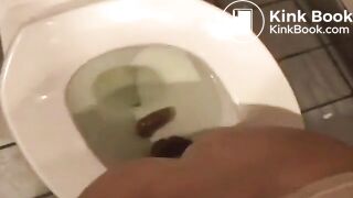 SCAT - Sexy girls Pooping 34