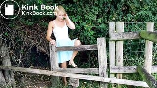 SCAT - Sexy girls Pooping 43
