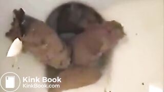 SCAT - Sexy girls Pooping 36