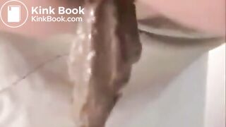 SCAT - Sexy girls Pooping 36