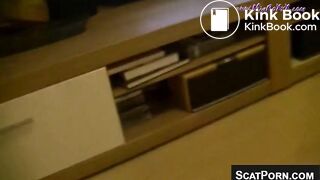 SCAT - Sexy girls Pooping 44