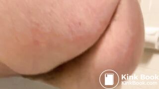 SCAT - Sexy girls Pooping 38