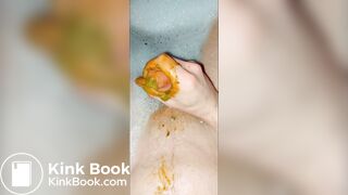 Kacke wichsen in der Wanne