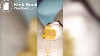 Kacke wichsen in der Wanne