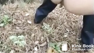 SCAT - Sexy girls Pooping 37