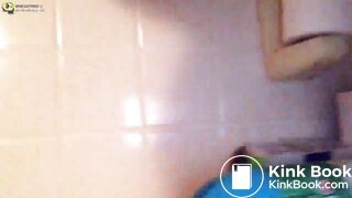 SCAT - Sexy girls Pooping 38