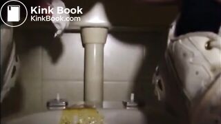 SCAT - Sexy girls Pooping 38