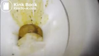 SCAT - Sexy girls Pooping 38