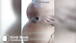 SCAT - Sexy girls Pooping 42