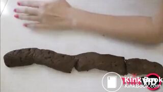 SCAT - Sexy girls Pooping 43