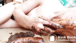scat play with shit and 2 big sausages