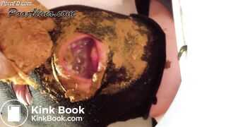 Mistress feed slave