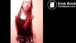 SCAT - Sexy girls Pooping 45