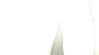 Original title: My kinky wife swallows in toilet