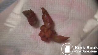 SCAT - Sexy girls Pooping 42