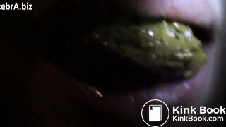 SCAT - Sexy girls Pooping 42