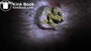 SCAT - Sexy girls Pooping 42