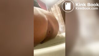 SCAT - Sexy girls Pooping 44