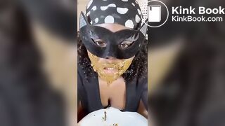 Nasty BBW SL doing her shitting and smear thang