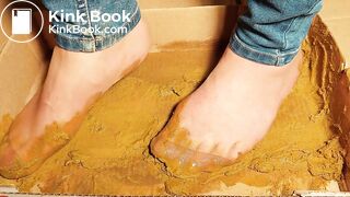 asian new pantyhose 4 dogs scat sexy trampling