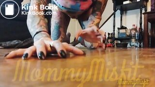 Everybody's favorite naughty scat mistress has bee