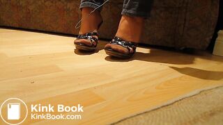 pantyhose high heels asian feet 2