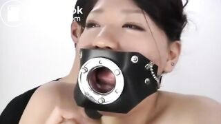 Eating her own shit