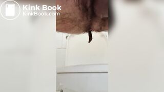 Me shitting