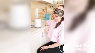 Queen of scat