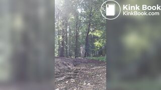 Nackig im Wald Abspritzen