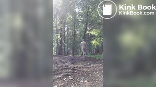 Nackig im Wald Abspritzen