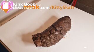 Toilet lid desperation