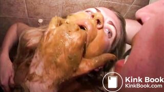 Scat and piss in the toilet