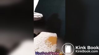 Voodoovixen scat vandals