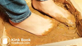 disgusting asian in sexy pantyhose shit 4