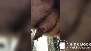Me shitting