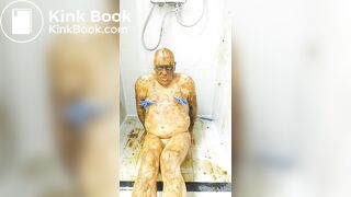 Satan slave takes a scat session during enema