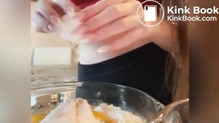 Hot girl making shit cupcakes