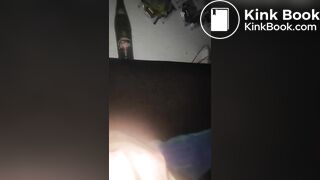 Hundescheiße in meinen Mund stopfen