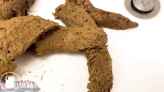 Sniff the Shit from Her Big Ass