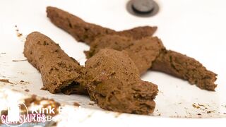 Sniff the Shit from Her Big Ass