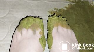 sexy chinese feet full of scat in pantyhose 2