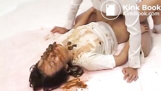 Fine dining aka coprophagy