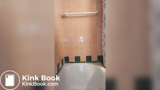 Female toilet slave message me I need you