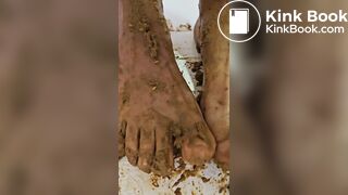 Shit sweater on my lovely feet