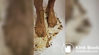 Shit sweater on my lovely feet